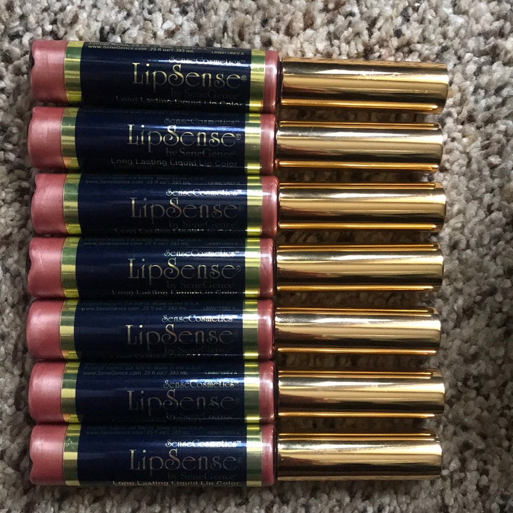 LIPSENSE- Beige Champagne - Picture 2 of 3